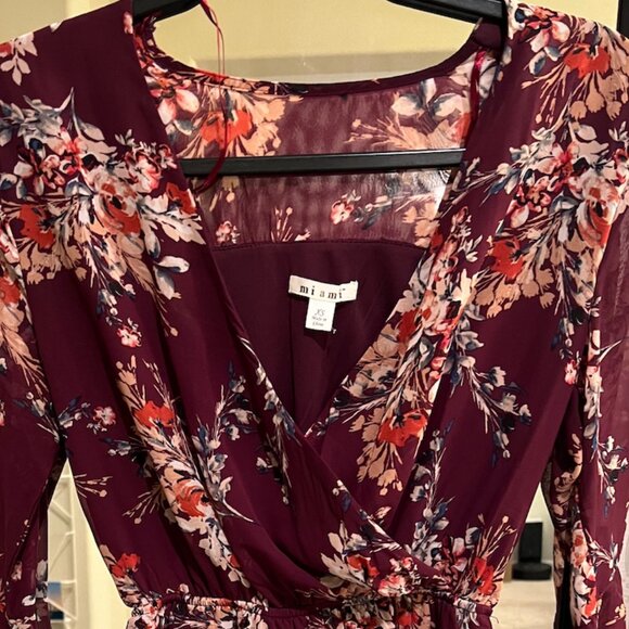 Miami - bell sleeve burgundy floral dress (XS) - Picture 2 of 2